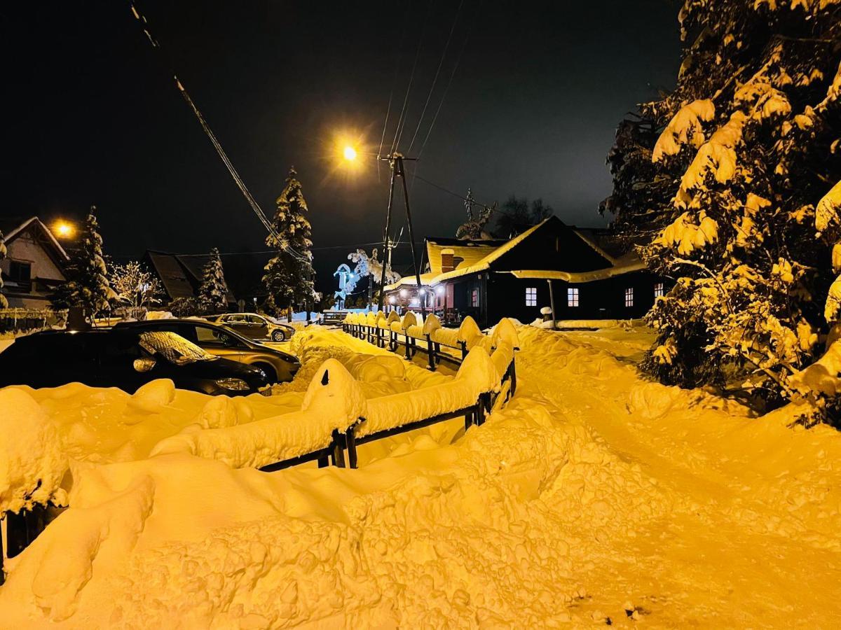 Bed and Breakfast Gosciniec Pod Smrekami Чорштын Экстерьер фото