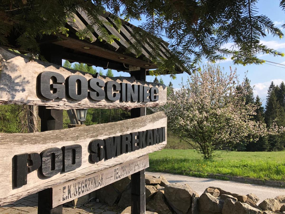 Bed and Breakfast Gosciniec Pod Smrekami Чорштын Экстерьер фото